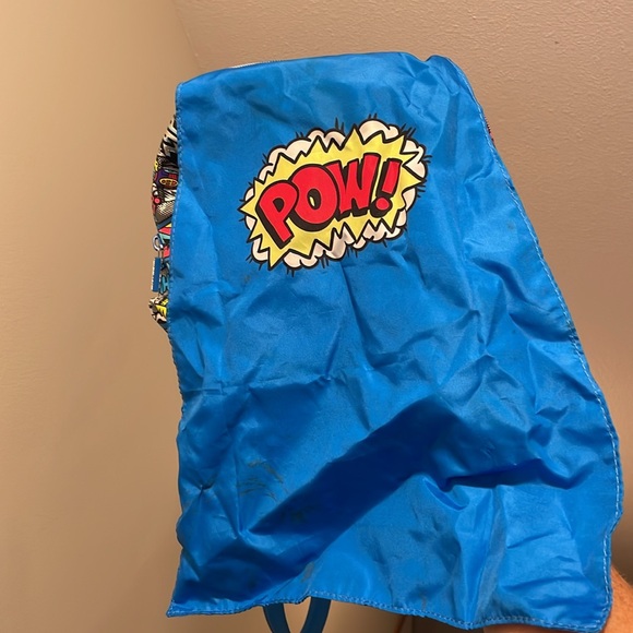 Smiggles backpack with superhero cape - Picture 2 of 5